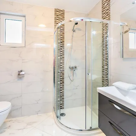 Dragan K3 - A0 Ground Floor - Mpolo Medulin