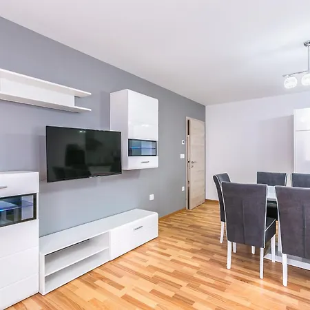 Dragan K3 - A0 Ground Floor - Mpolo Medulin